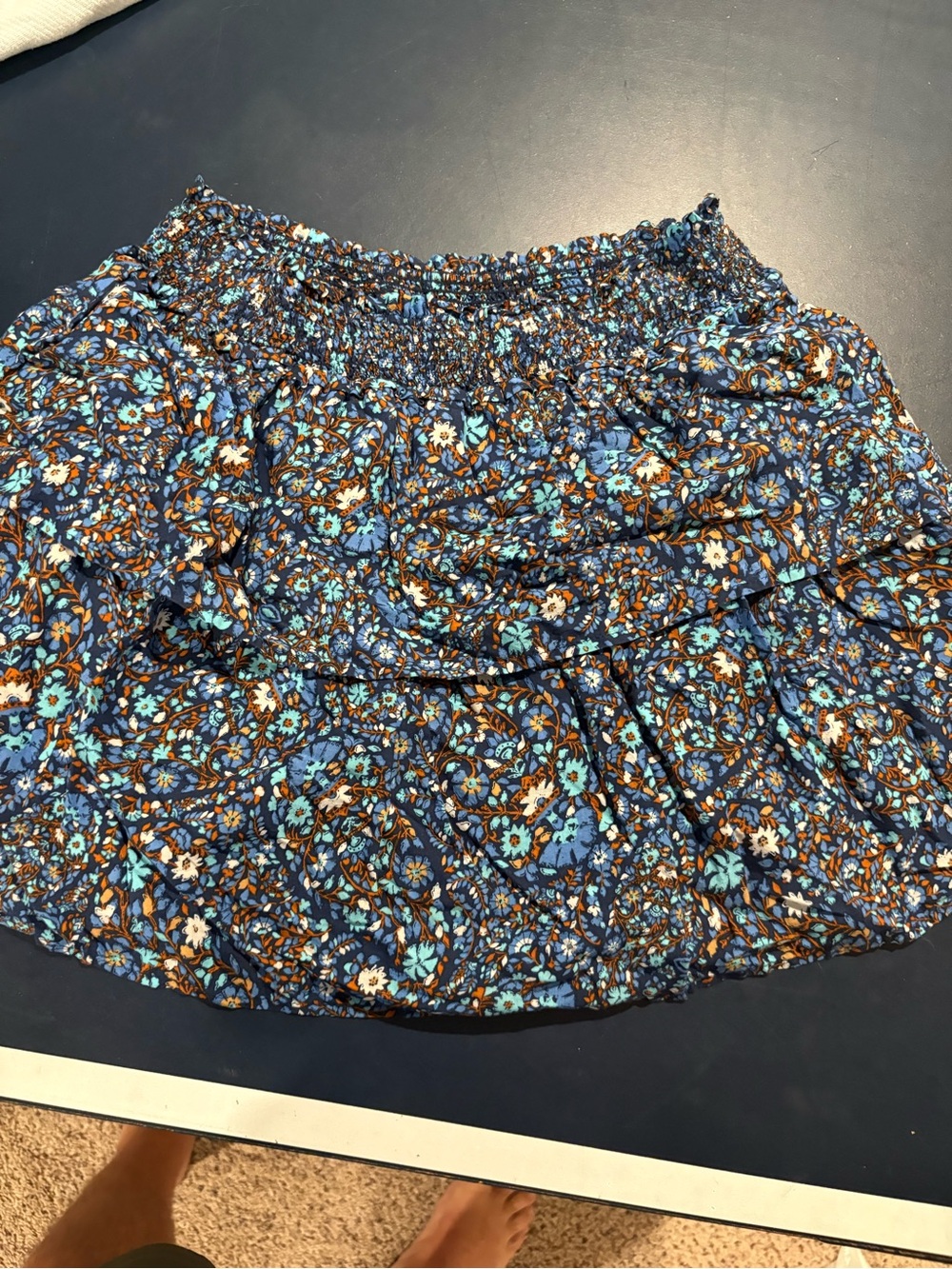 Blue Floral Tiered Women's Skirt Vineyard Vines size large